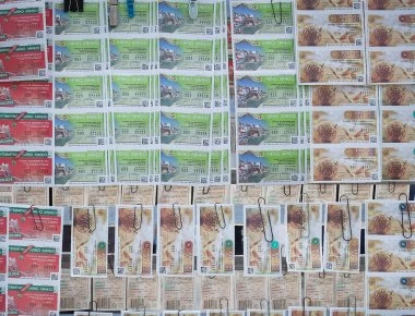 Άφαντος ο νικητής του πρωτοχρονιάτικου λαχείου - Τα σενάρια για την ταυτότητά του